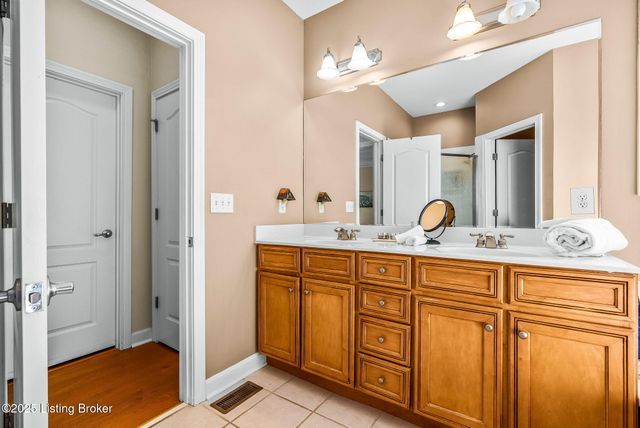 5101 Clare Cove, Buckner, KY 40010