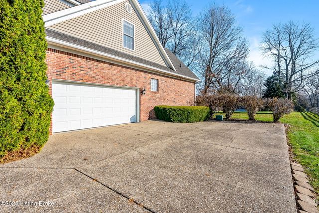 5101 Clare Cove, Buckner, KY 40010