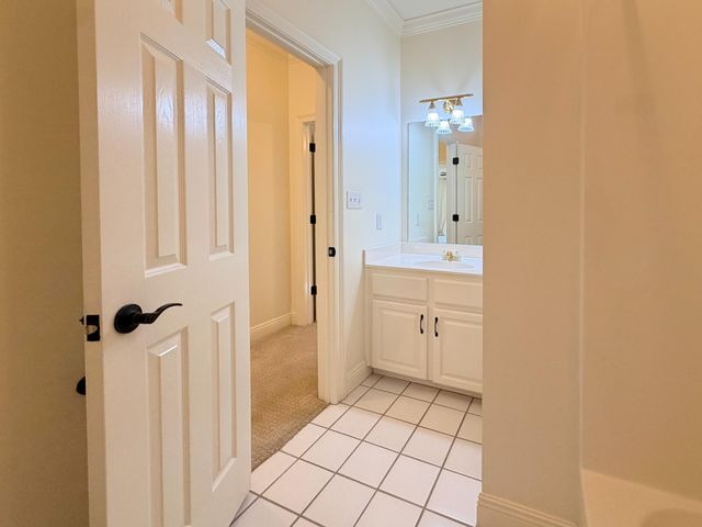 42 Acadian, Hattiesburg, MS 39402