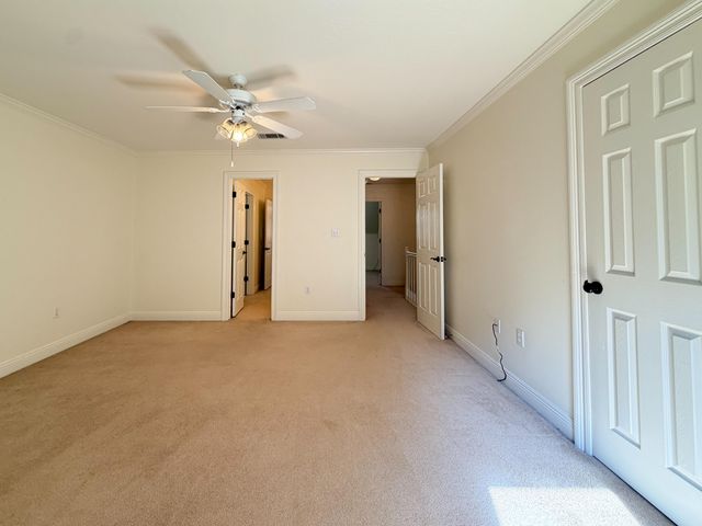 42 Acadian, Hattiesburg, MS 39402