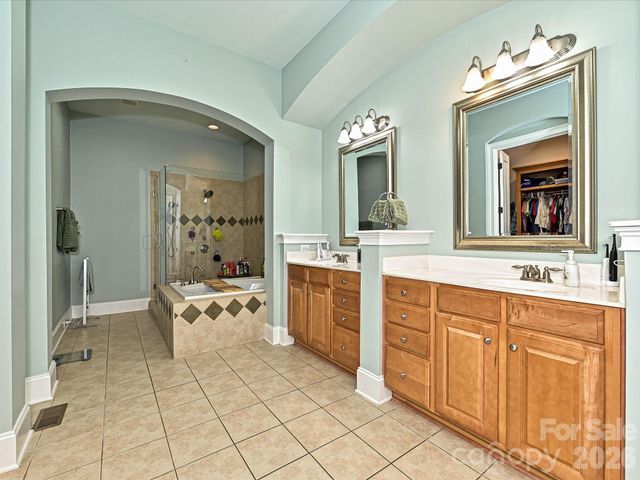 2325 Herrons Nest Place NW, Concord, NC 28027