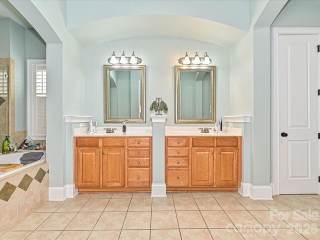 2325 Herrons Nest Place NW, Concord, NC 28027