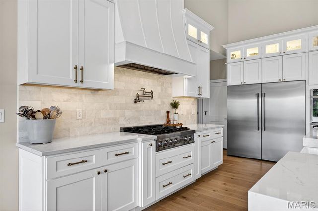 234 Cornwall Drive, Weldon Spring, MO 63304