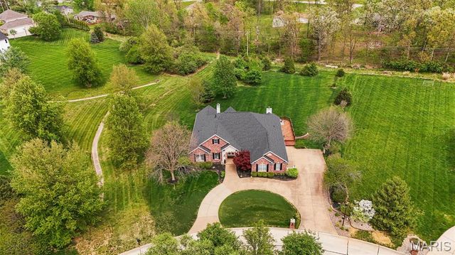 234 Cornwall Drive, Weldon Spring, MO 63304