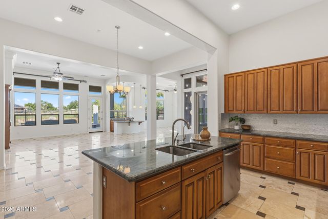 12926 W RED FOX Road, Peoria, AZ 85383