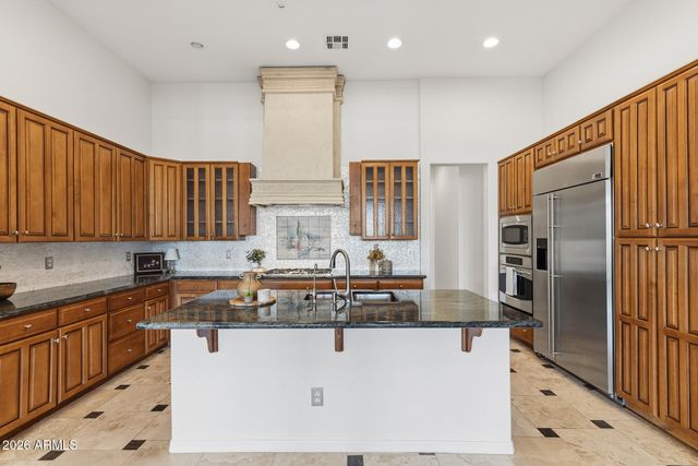 12926 W RED FOX Road, Peoria, AZ 85383