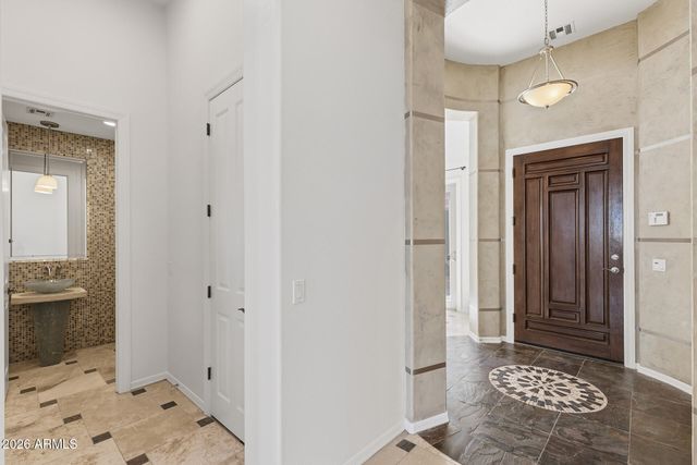 12926 W RED FOX Road, Peoria, AZ 85383
