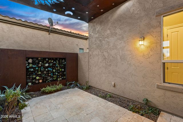 12926 W RED FOX Road, Peoria, AZ 85383