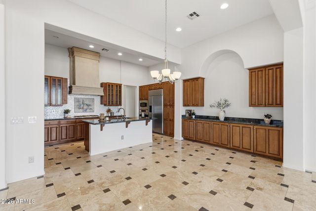 12926 W RED FOX Road, Peoria, AZ 85383