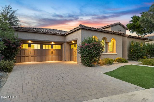 12926 W RED FOX Road, Peoria, AZ 85383