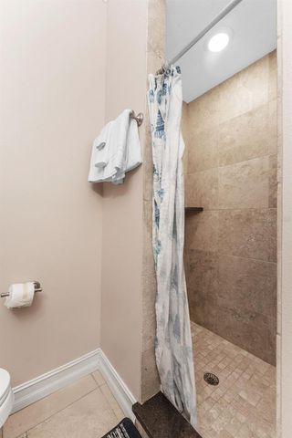 201 54TH STREET, Holmes Beach, FL 34217