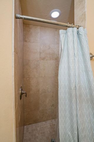 201 54TH STREET, Holmes Beach, FL 34217