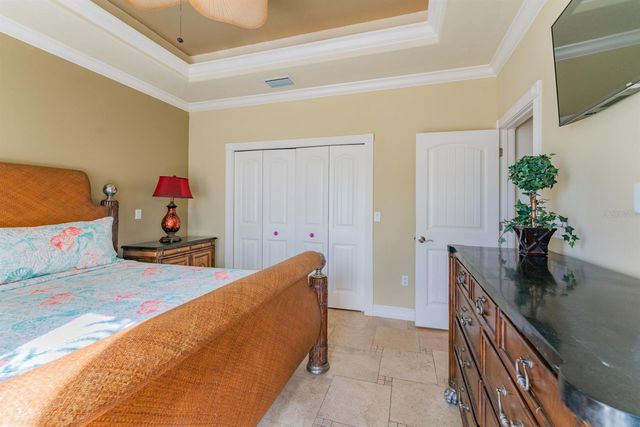 201 54TH STREET, Holmes Beach, FL 34217