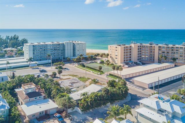 201 54TH STREET, Holmes Beach, FL 34217