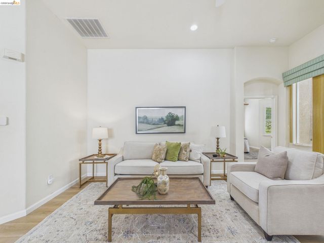 453 Tayberry, Brentwood, CA 94513