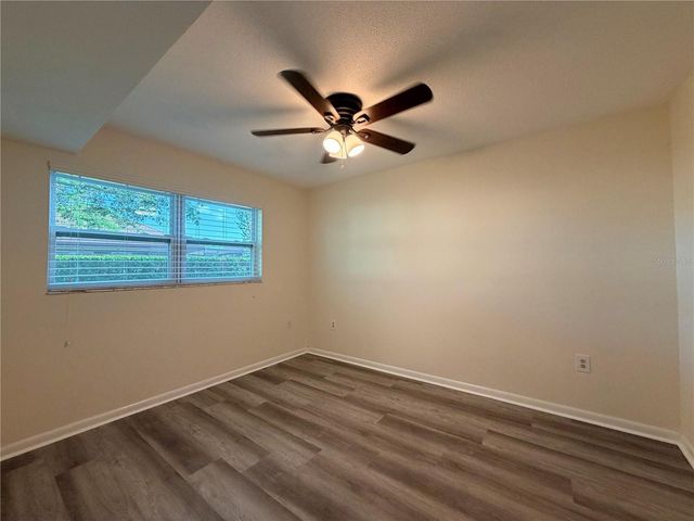 900 AVENUE Z SE C2, Winter Haven, FL 33880