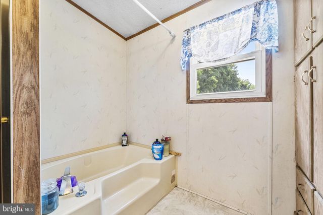 966 BUCK RD, Quarryville, PA 17566