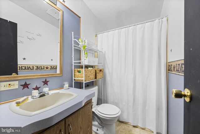 966 BUCK RD, Quarryville, PA 17566
