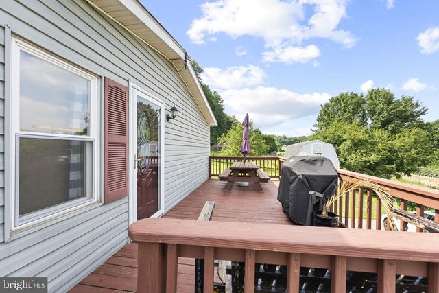 966 BUCK RD, Quarryville, PA 17566