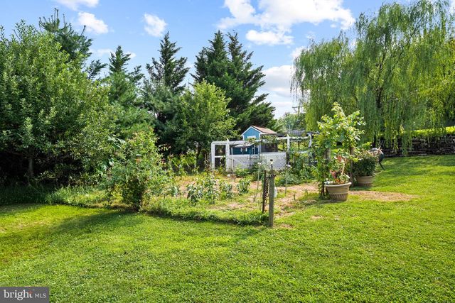 966 BUCK RD, Quarryville, PA 17566