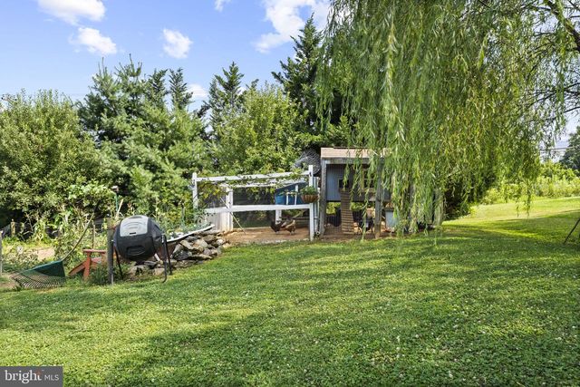 966 BUCK RD, Quarryville, PA 17566