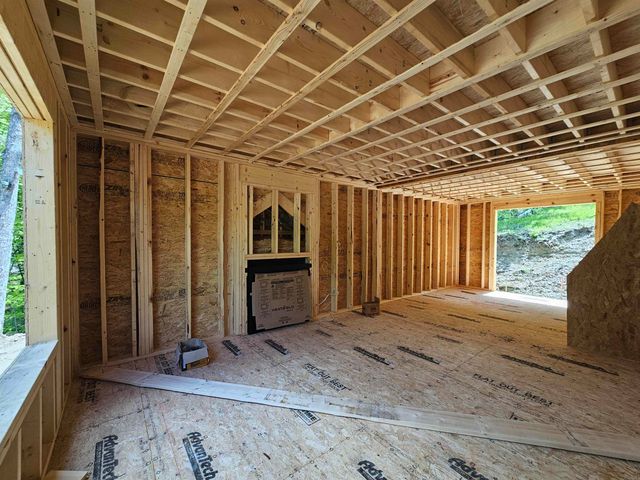 7 Shaw Road, Pittsfield, NH 03263