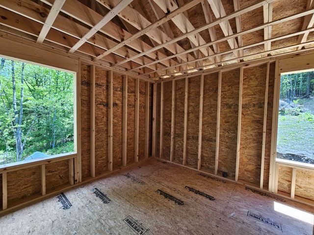 7 Shaw Road, Pittsfield, NH 03263