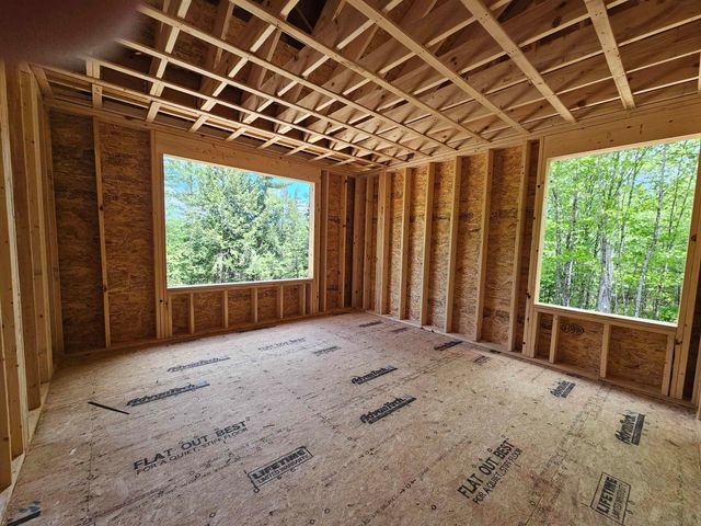 7 Shaw Road, Pittsfield, NH 03263