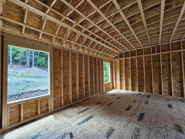 7 Shaw Road, Pittsfield, NH 03263