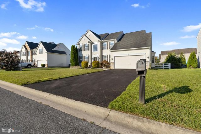 160 NEEDHAM DR, Smyrna, DE 19977