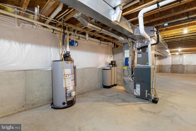 160 NEEDHAM DR, Smyrna, DE 19977