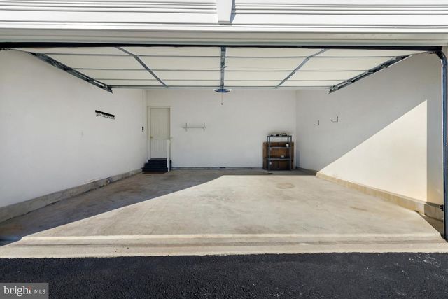 160 NEEDHAM DR, Smyrna, DE 19977