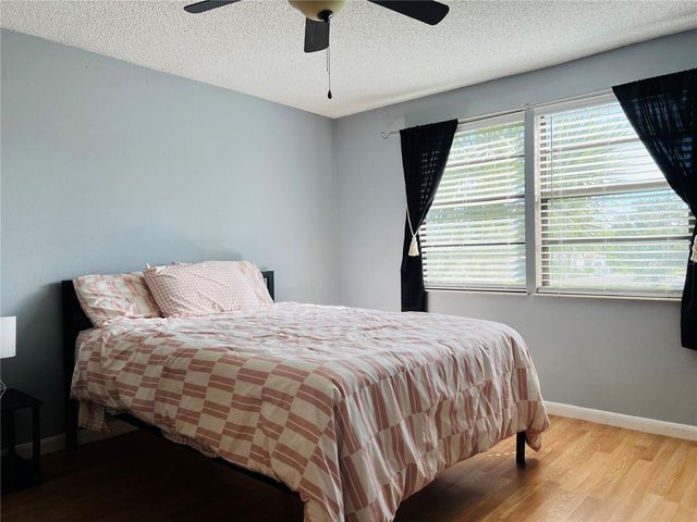 5026 WATER OAK DRIVE 208, Bradenton, FL 34207