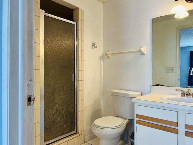 5026 WATER OAK DRIVE 208, Bradenton, FL 34207