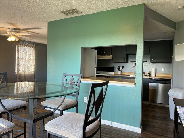 5026 WATER OAK DRIVE 208, Bradenton, FL 34207