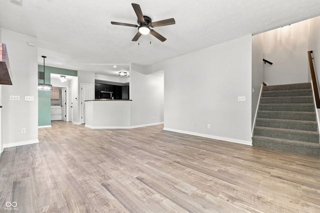 1344 Red Dunes, Avon, IN 46123