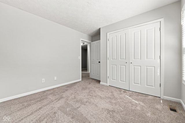 1344 Red Dunes, Avon, IN 46123