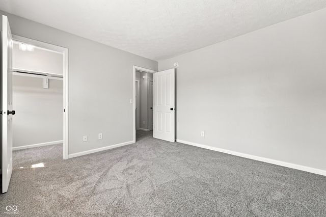 1344 Red Dunes, Avon, IN 46123