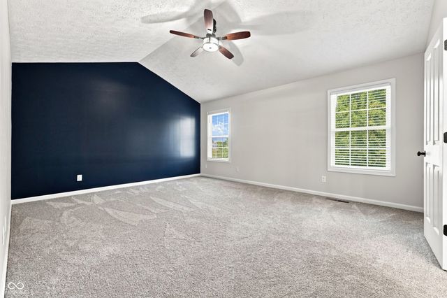 1344 Red Dunes, Avon, IN 46123