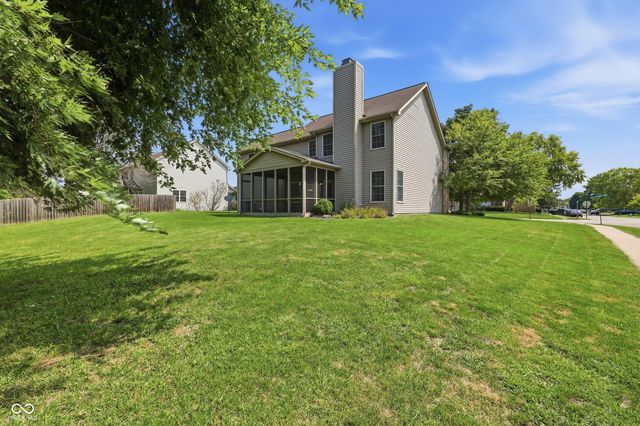 1344 Red Dunes, Avon, IN 46123