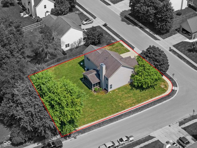 1344 Red Dunes, Avon, IN 46123