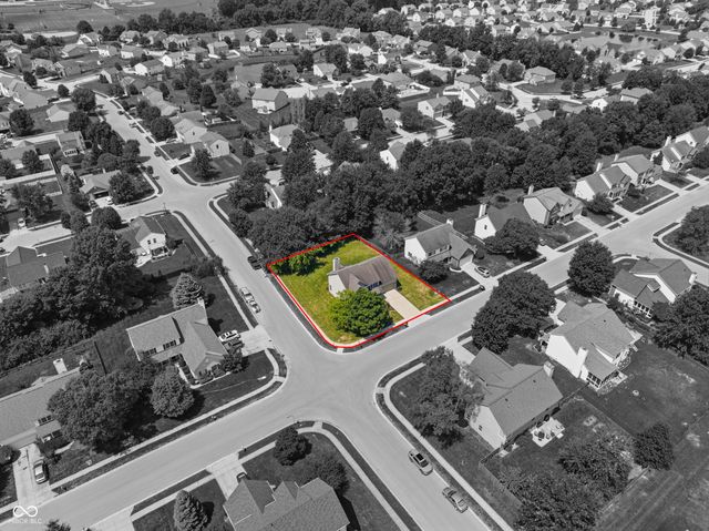 1344 Red Dunes, Avon, IN 46123