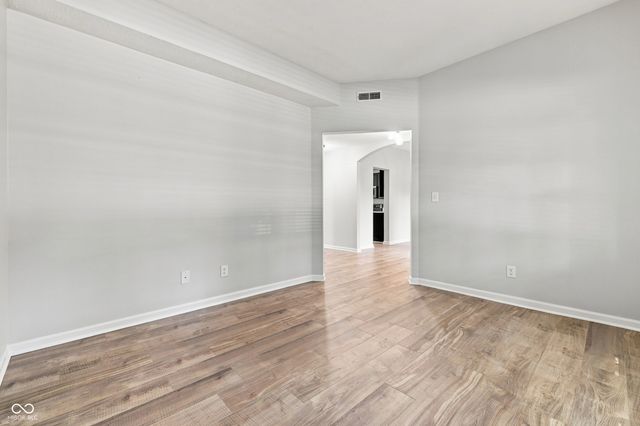 1344 Red Dunes, Avon, IN 46123