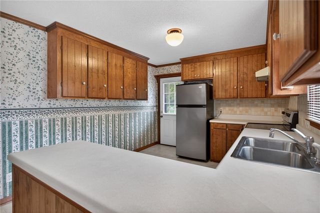 112 holliday Lane, Pendleton, SC 29670