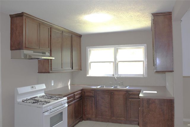 2529 Fm 646 Road N, Santa Fe, TX 77510