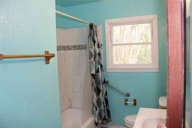 2529 Fm 646 Road N, Santa Fe, TX 77510