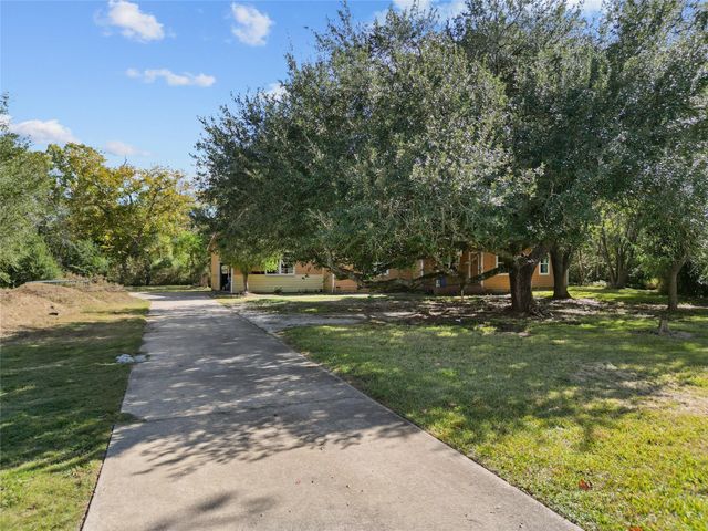 2529 Fm 646 Road N, Santa Fe, TX 77510