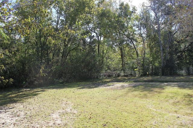 2529 Fm 646 Road N, Santa Fe, TX 77510