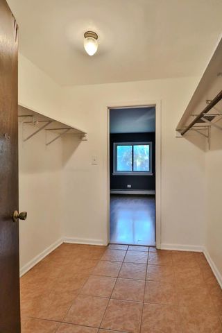 1085 Valley Lane 216, Hoffman Estates, IL 60169