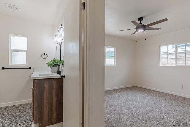 912 Palmcroft Dr, Yuma, AZ 85364